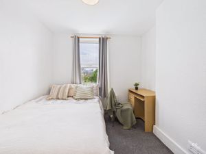 Photo 17- click for photo gallery